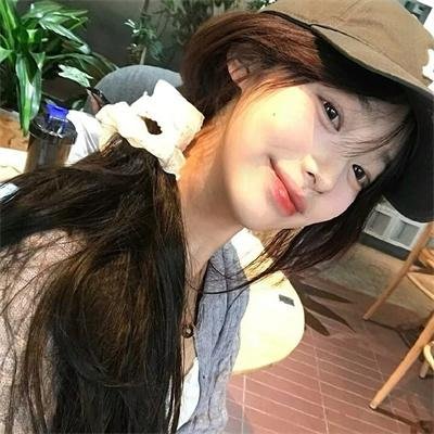 娜娜向前冲 海报